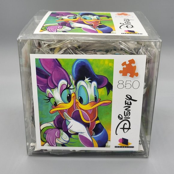 Brainwright Disney Donald Duck 850pc Puzzle NIB - Picture 1 of 6